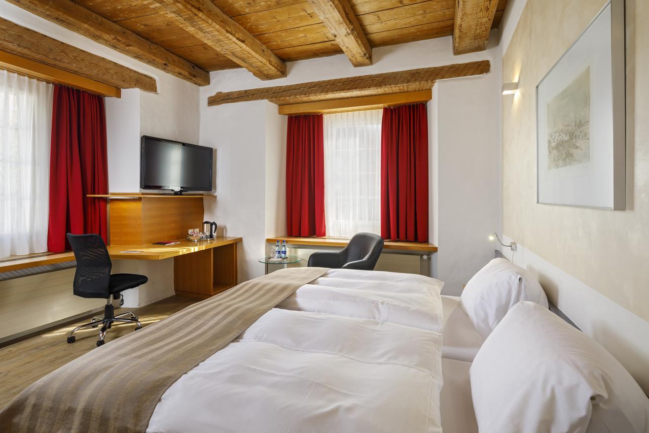 Hotel Balsthal Exteriör bild